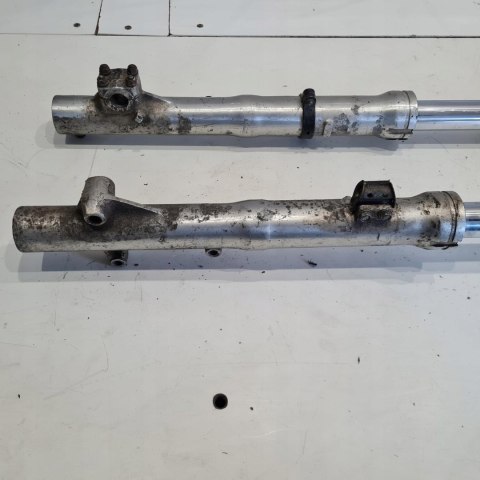 HONDA MTX 125 LAGI ZAWIESZENIE PRZÓD PÓŁKA GÓRNA DOLNA KOMPLET