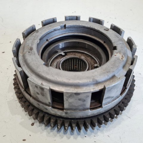 HONDA VF 750 RC15 SPRZĘGŁO KOSZ SPRZĘGŁOWY HONDA VF 750 RC15 SPRZĘGŁO KOSZ SPRZĘGŁOWY