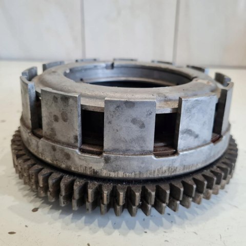 HONDA VF 750 RC15 SPRZĘGŁO KOSZ SPRZĘGŁOWY HONDA VF 750 RC15 SPRZĘGŁO KOSZ SPRZĘGŁOWY