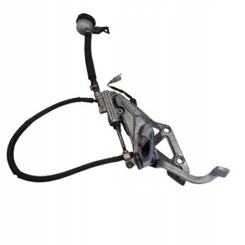 KAWASAKI ZZR 1100 SET PODNÓŻEK POMPA HAMULCOWA KPL