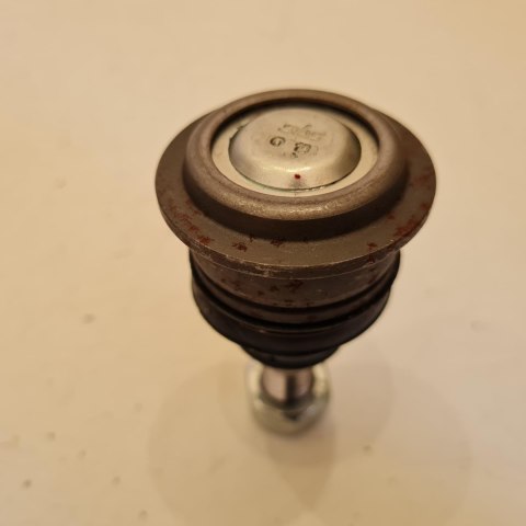 NISSAN PRIMERA P12 SWORZEŃ WAHACZA NK 5042235 NISSAN PRIMERA P12 SWORZEŃ WAHACZA NK 5042235