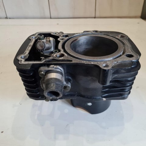 SUZUKI VS 700 750 INTRUDER CYLINDER SUZUKI VS 700 750 INTRUDER CYLINDER
