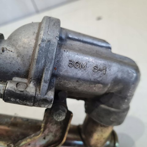 YAMAHA FZR 1000 3GM OBUDOWA TERMOSTAT MAGISTRALA WODY YAMAHA FZR 1000 3GM OBUDOWA TERMOSTAT MAGISTRALA WODY