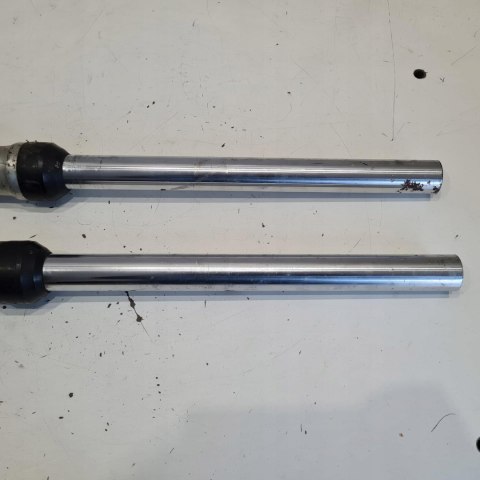 YAMAHA SR 400 LAGI ZAWIESZENIE PRZÓD KOMPLET