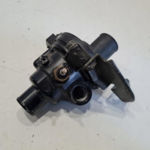 YAMAHA TRX 850 TERMOSTAT OBUDOWA CZUJNIK KPL YAMAHA TRX 850 TERMOSTAT OBUDOWA CZUJNIK KPL
