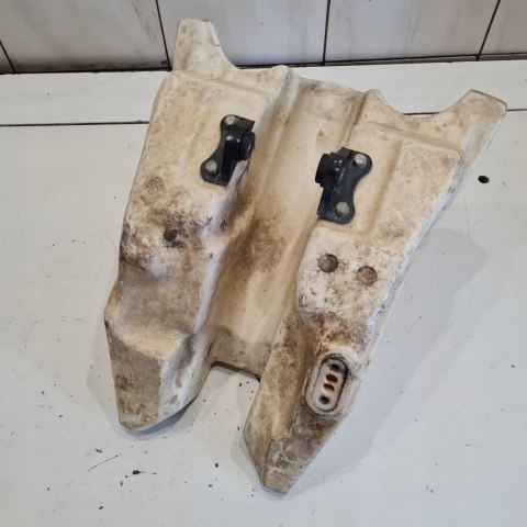 YAMAHA TT 350 BAK ZBIORNIK PALIWA YAMAHA TT 350 BAK ZBIORNIK PALIWA
