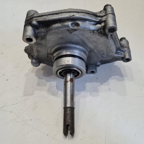 YAMAHA YZF 1000 THUNDERACE POMPA WODY WODNA YAMAHA YZF 1000 THUNDERACE POMPA WODY WODNA