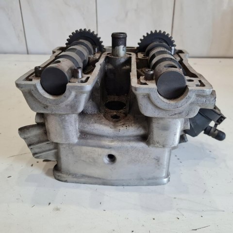 YAMAHA XZ 550 GŁOWICA WAŁKI ZAWORY KPL YAMAHA XZ 550 GŁOWICA WAŁKI ZAWORY KPL