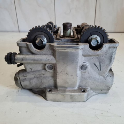 YAMAHA XZ 550 GŁOWICA WAŁKI ZAWORY KPL YAMAHA XZ 550 GŁOWICA WAŁKI ZAWORY KPL