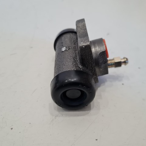 DAEWOO LANOS CYLINDEREK HAMULCOWY 12R0157 DAEWOO LANOS CYLINDEREK HAMULCOWY 12R0157