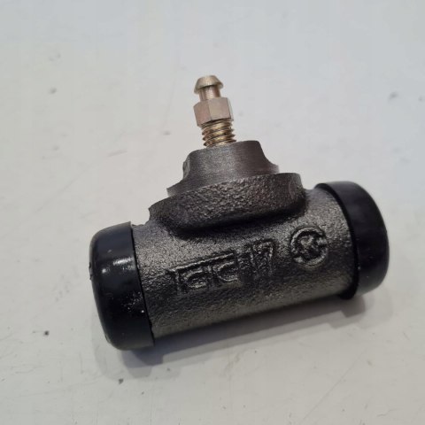 DAEWOO LANOS CYLINDEREK HAMULCOWY 12R0157 DAEWOO LANOS CYLINDEREK HAMULCOWY 12R0157