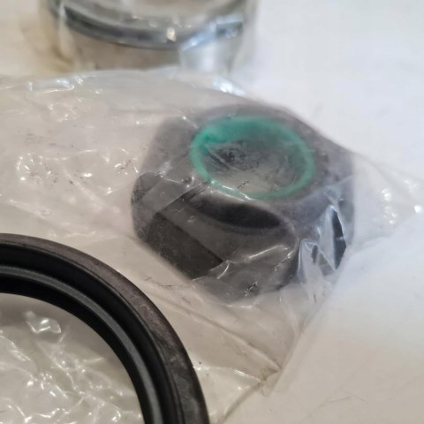 FORD SIERRA ŁOŻYSKO KOŁA SKF VKBA 898 FORD SIERRA ŁOŻYSKO KOŁA SKF VKBA 898