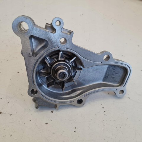 MITSUBISHI COLT IV LANCER IV V VI 1.6 1.8 POMPA WODY ASCO MITSUBISHI COLT IV LANCER IV V VI 1.6 1.8 POMPA WODY ASCO