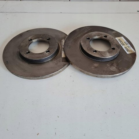 MITSUBISHI LANCER II TARCZA HAMULCOWA KOMPLET KAGER 37-0573 MITSUBISHI LANCER II TARCZA HAMULCOWA KOMPLET KAGER 37-0573