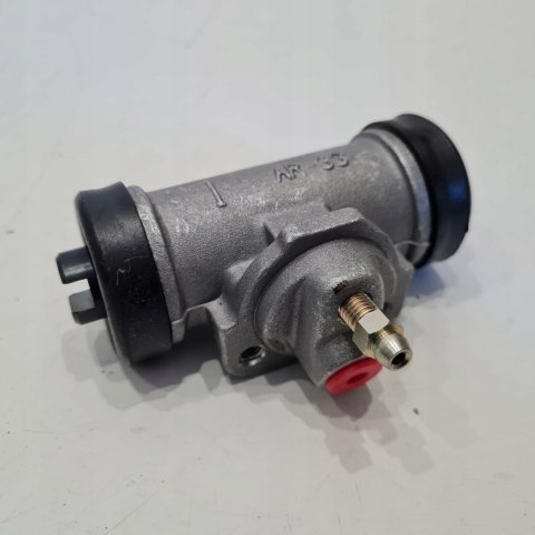 NISSAN PATROL III IV V CYLINDEREK HAMULCOWY C51073JC NISSAN PATROL III IV V CYLINDEREK HAMULCOWY C51073JC