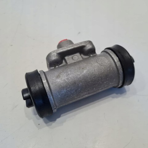 NISSAN PATROL III IV V CYLINDEREK HAMULCOWY C51073JC NISSAN PATROL III IV V CYLINDEREK HAMULCOWY C51073JC