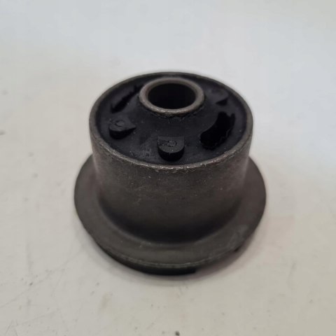 PEUGEOT 405 TULEJA TYLNEJ BELKI HUTCHINSON 531413 PEUGEOT 405 TULEJA TYLNEJ BELKI HUTCHINSON 531413