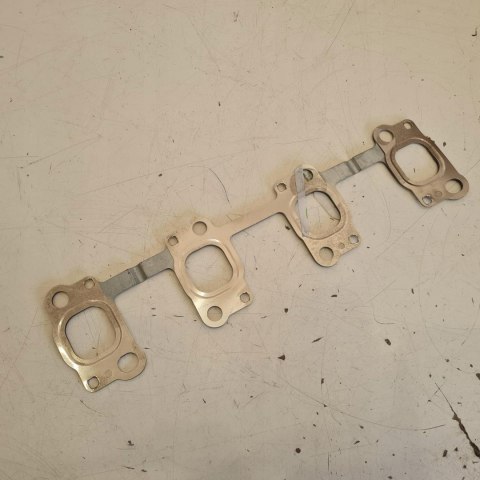 TOYOTA AVENSIS T22 T25 COROLLA E11 E12 2.0D USZCZELKA KOLEKTORA WYDECHOWEGO