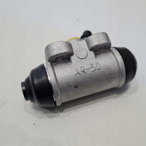 TOYOTA COROLLA E11 CYLINDEREK HAMULCOWY 50H2032-JPN TOYOTA COROLLA E11 CYLINDEREK HAMULCOWY 50H2032-JPN