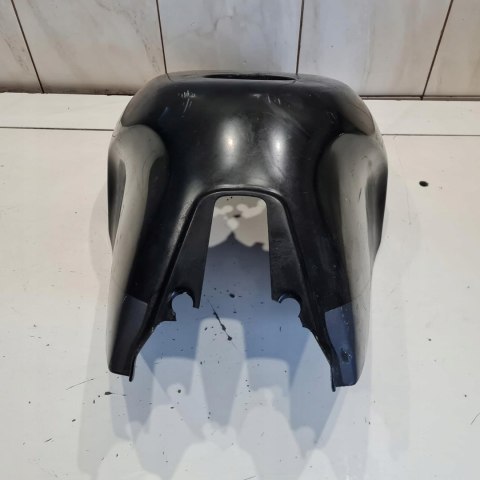 YAMAHA FZR 600 3HE NAKŁADKA NA BAK OSŁONA OWIEWKA YAMAHA FZR 600 3HE NAKŁADKA NA BAK OSŁONA OWIEWKA