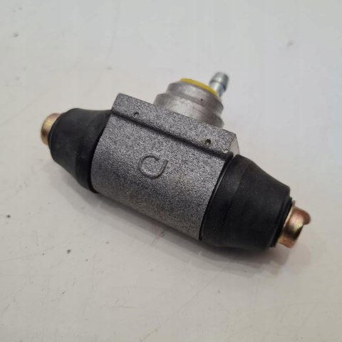AUDI 80 B2 VW GOLF I II JETTA I II CYLINDEREK HAMULCOWY CIFAM 101-597 AUDI 80 B2 VW GOLF I II JETTA I II CYLINDEREK HAMULCOWY CIFAM 101-597