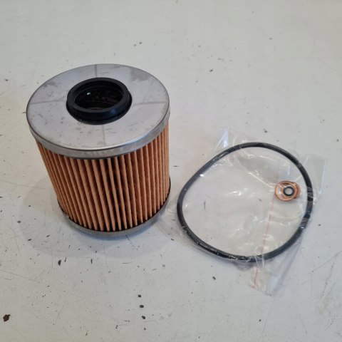 BMW E30 E36 1.6 1.8 FILTR OLEJU MAXGEAR 72-0395 BMW E30 E36 1.6 1.8 FILTR OLEJU MAXGEAR 72-0395