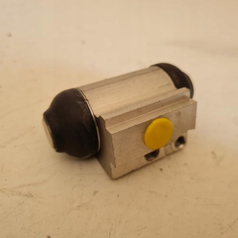 FIAT ALBEA PALIO CYLINDEREK HAMULCOWY METELLI 04-0811 FIAT ALBEA PALIO CYLINDEREK HAMULCOWY METELLI 04-0811