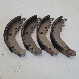 FIAT ALBEA PALIO SZCZĘKI HAMULCOWE KOMPLET MAXGEAR 19-0275