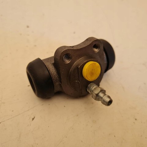 OPEL KADETT E CYLINDEREK HAMULCOWY LPR 200 049 OPEL KADETT E CYLINDEREK HAMULCOWY LPR 200 049