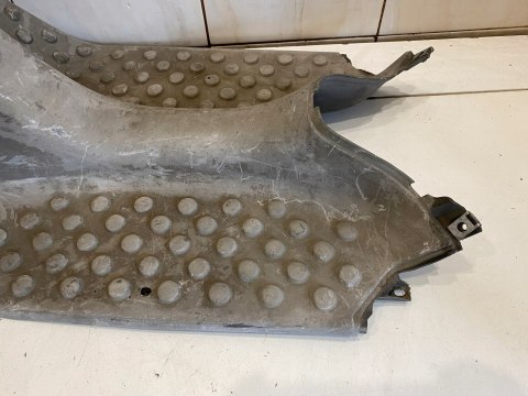 DERBI VAMOS FL 50 125 PODŁOGA POKRYWA DEKIEL PLASTIK OWIEWKA