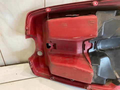HONDA LEAD 50 125 OSŁONA KOLAN POKRYWA DEKIEL OWIEWKA PLASTIK HONDA LEAD 50 125 OSŁONA KOLAN POKRYWA DEKIEL OWIEWKA PLASTIK