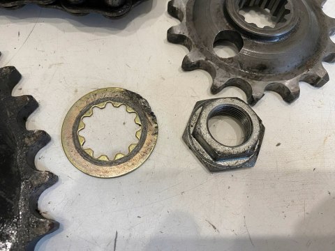 KAWASAKI GPZ 1100 UNI-TRAK U.T. UNITRAK TOP GUN NAPĘD ŁAŃCUCH ZĘBATKI KPL