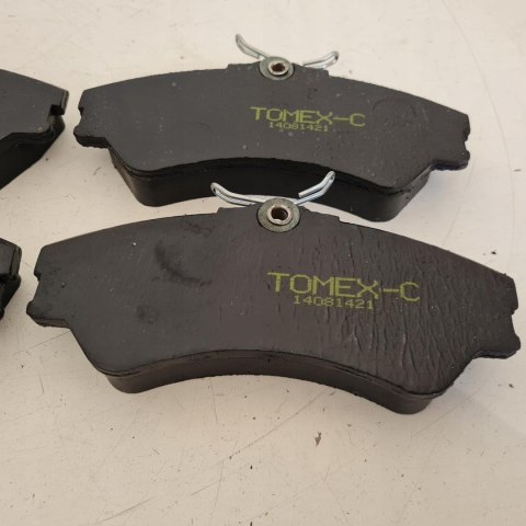 VOLKSWAGEN TRANSPORTER T4 KLOCKI HAMULCOWE KOMPLET TOMEX-C 10-65 VOLKSWAGEN TRANSPORTER T4 KLOCKI HAMULCOWE KOMPLET TOMEX-C 10-65