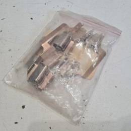 CITROEN C5 PEUGEOT 407 ZESTAW MONTAŻOWY KLOCKÓW HAMULCOWYCH QUICK BRAKE1656