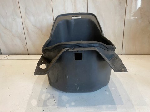 DERBI VAMOS 50 G BAGAŻNIK SCHOWEK POD SIEDZENIE KUFER DERBI VAMOS 50 G BAGAŻNIK SCHOWEK POD SIEDZENIE KUFER