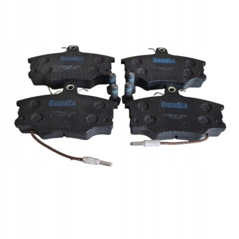 FIAT CROMA 85-88 KLOCKI HAMULCOWE KPL BENDIX 571426B FIAT CROMA 85-88 KLOCKI HAMULCOWE KPL BENDIX 571426B