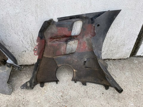 HONDA CBR 1000F OWIEWKA PRAWA LEWA BOK BOCZEK KOMPLET HONDA CBR 1000F OWIEWKA PRAWA LEWA BOK BOCZEK KOMPLET