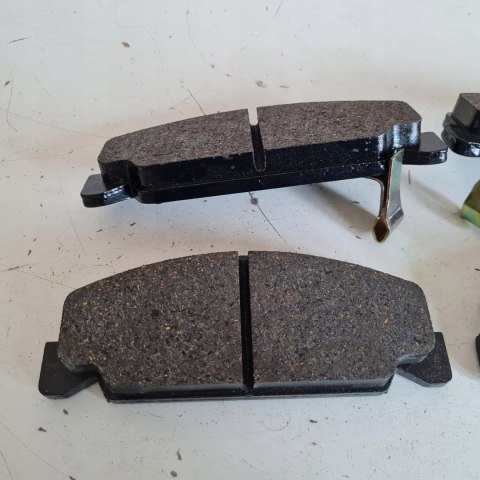 HONDA CIVIC II KLOCKI HAMULCOWE KPL BENDIX 572286B HONDA CIVIC II KLOCKI HAMULCOWE KPL BENDIX 572286B
