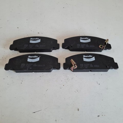 HONDA CIVIC IV KLOCKI HAMULCOWE KPL BENDIX 572284B HONDA CIVIC IV KLOCKI HAMULCOWE KPL BENDIX 572284B