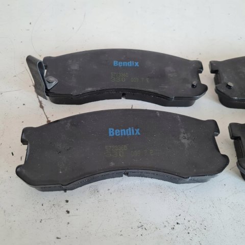 MAZDA 626 GD GV KLOCKI HAMULCOWE KPL BENDIX 572336B MAZDA 626 GD GV KLOCKI HAMULCOWE KPL BENDIX 572336B