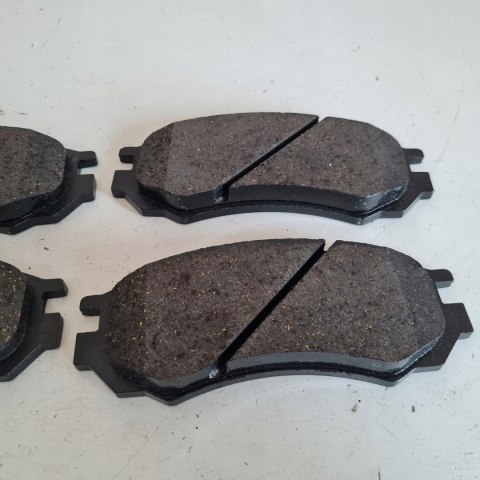 NISSAN 100 NX SUNNY N14 KLOCKI HAMULCOWE KPL BENDIX 572276B NISSAN 100 NX SUNNY N14 KLOCKI HAMULCOWE KPL BENDIX 572276B