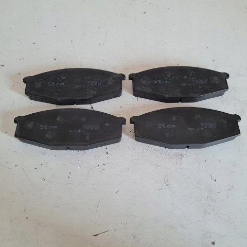 NISSAN PATROL III KLOCKI HAMULCOWE KPL BENDIX 572361B NISSAN PATROL III KLOCKI HAMULCOWE KPL BENDIX 572361B