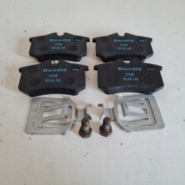 PEUGEOT 405 KLOCKI HAMULCOWE KPL BENDIX 571513B