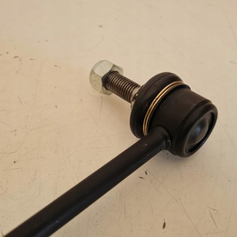PEUGEOT 406 ŁĄCZNIK DRĄŻKA STABILIZATORA JAF 01-181 PEUGEOT 406 ŁĄCZNIK DRĄŻKA STABILIZATORA JAF 01-181