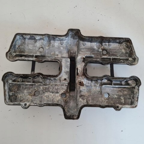 SUZUKI GSX 550 POKRYWA OBUDOWA OSŁONA DEKIEL KAPA