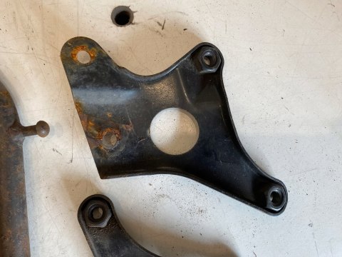 SUZUKI GSXF GSX 600F GSX-F 600 750 KOMPLET UCHWYTÓW UCHWYTY MOCOWANIA SUZUKI GSXF GSX 600F GSX-F 600 750 KOMPLET UCHWYTÓW UCHWYTY MOCOWANIA