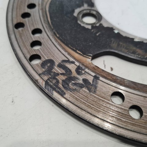 SUZUKI RGV 250 TARCZA HAMULCOWA TYŁ