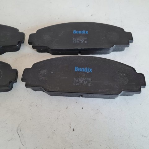 TOYOTA DYNA KLOCKI HAMULCOWE KPL BENDIX 572365B TOYOTA DYNA KLOCKI HAMULCOWE KPL BENDIX 572365B