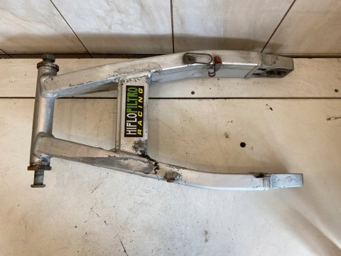 YAMAHA FZ1 1000 FAZER 01-05 WAHACZ TYŁ