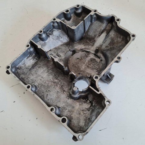 YAMAHA FZR 400 MISA MISKA OLEJU POKRYWA OBUDOWA KAPA